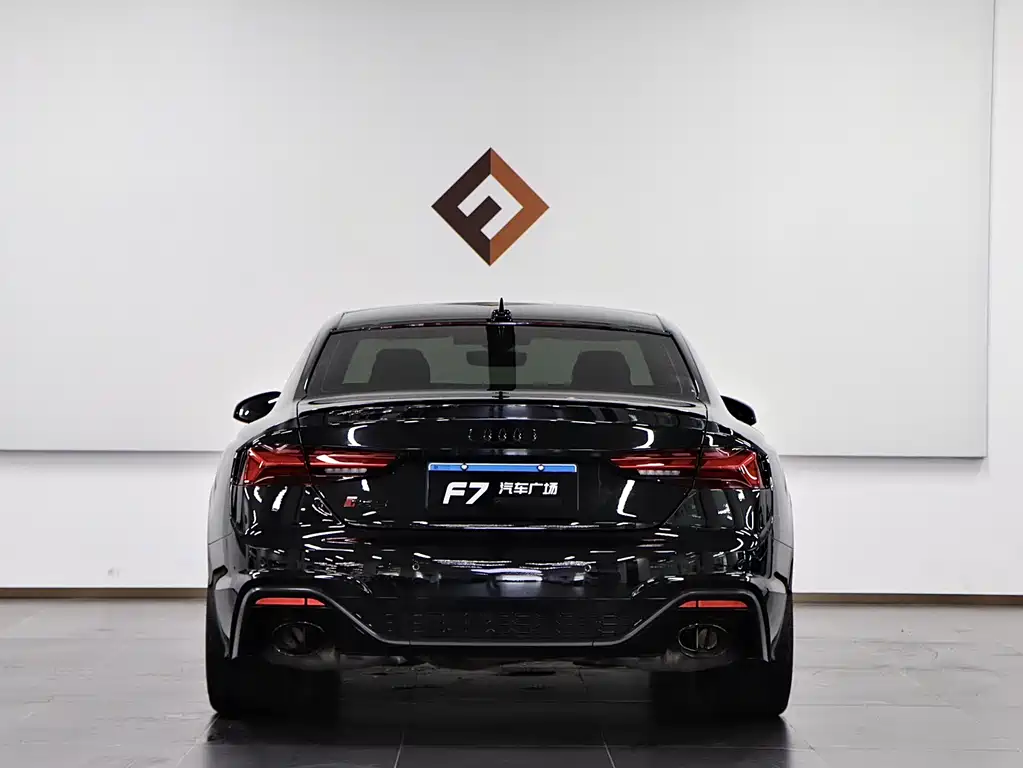 Audi RS 5 — фото 5