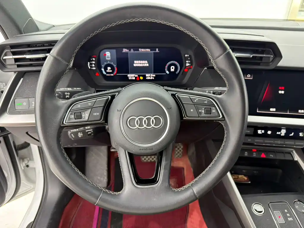Audi A3 — фото 11