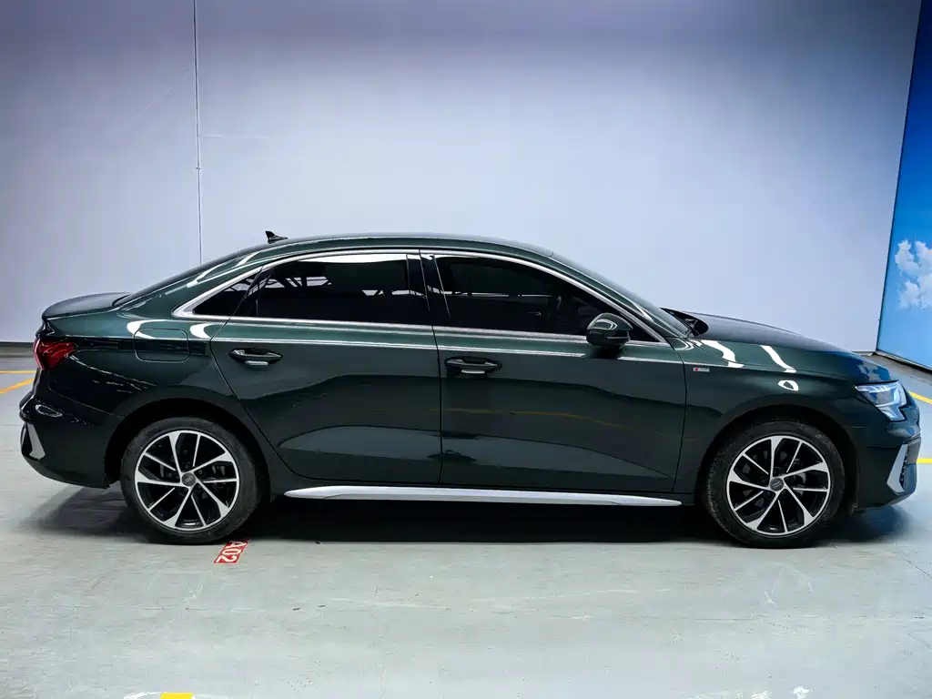Audi A3 — фото 7