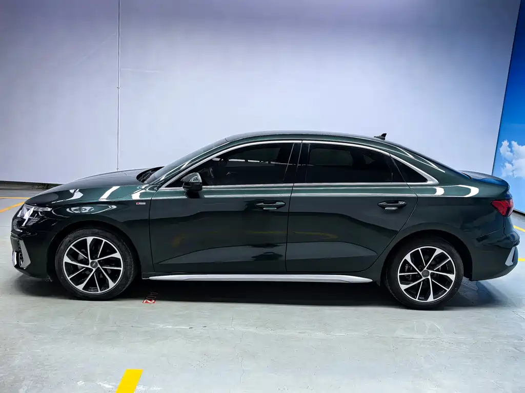 Audi A3 — фото 9