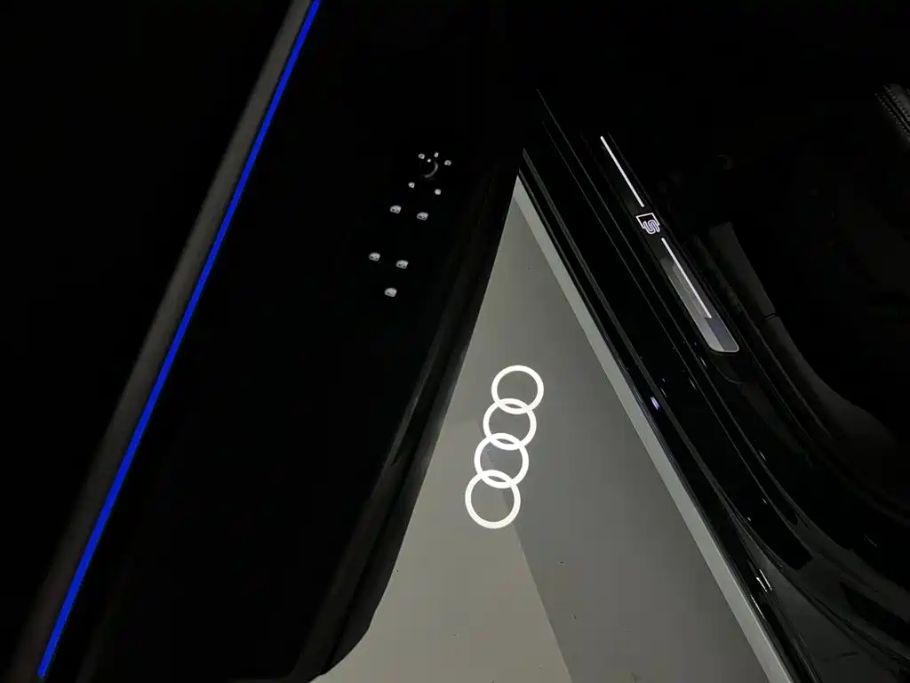 Audi A3 — фото 24