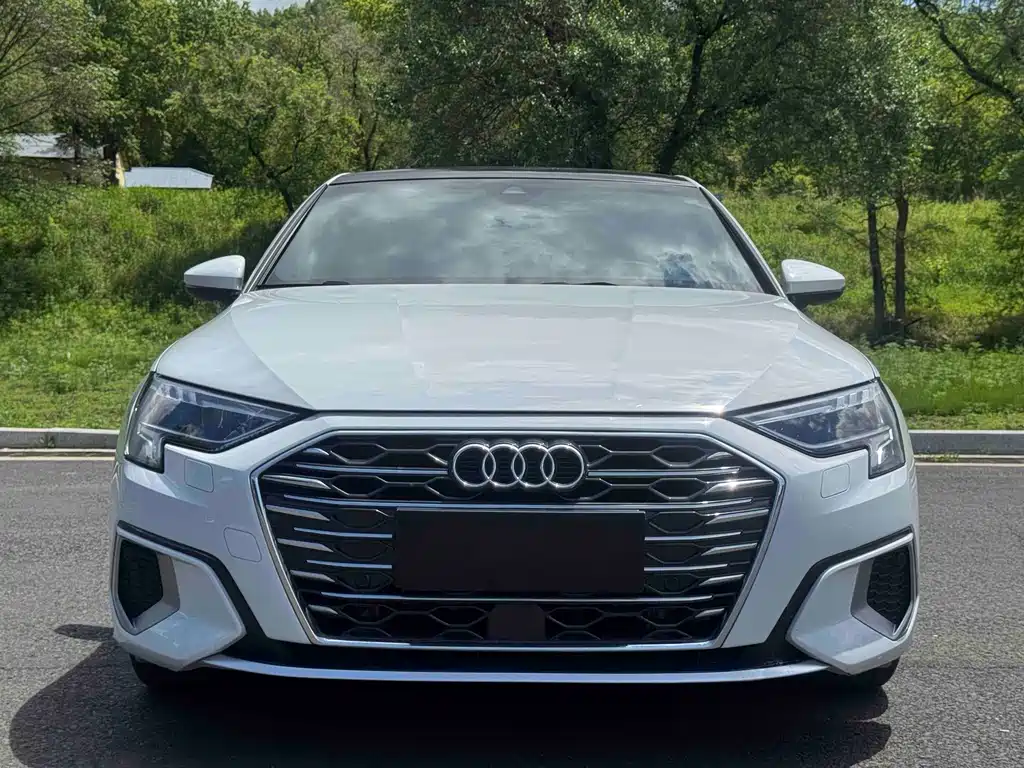 Audi A3 — фото 2