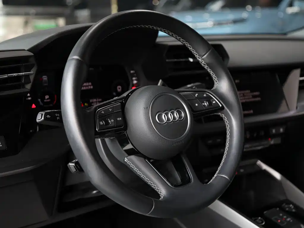 Audi A3 — фото 8