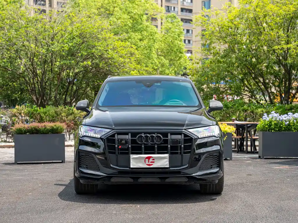 Audi SQ7 — фото 2