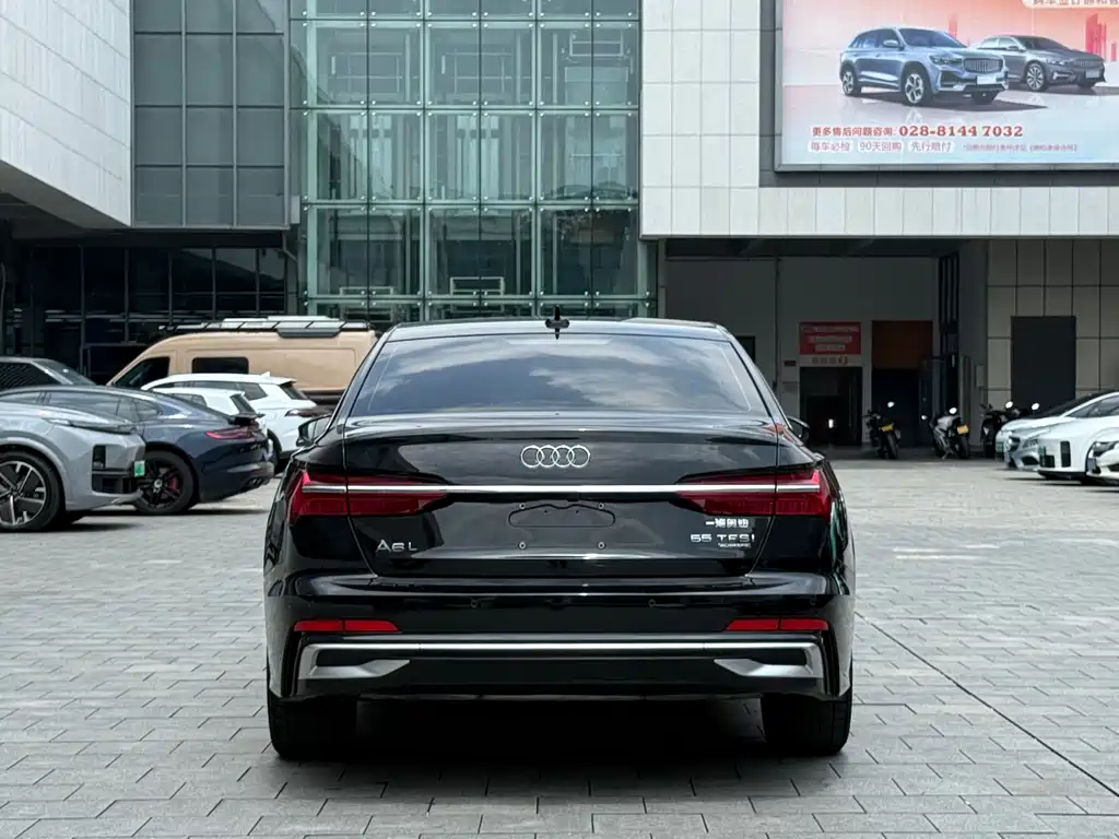 Audi A6L — фото 6