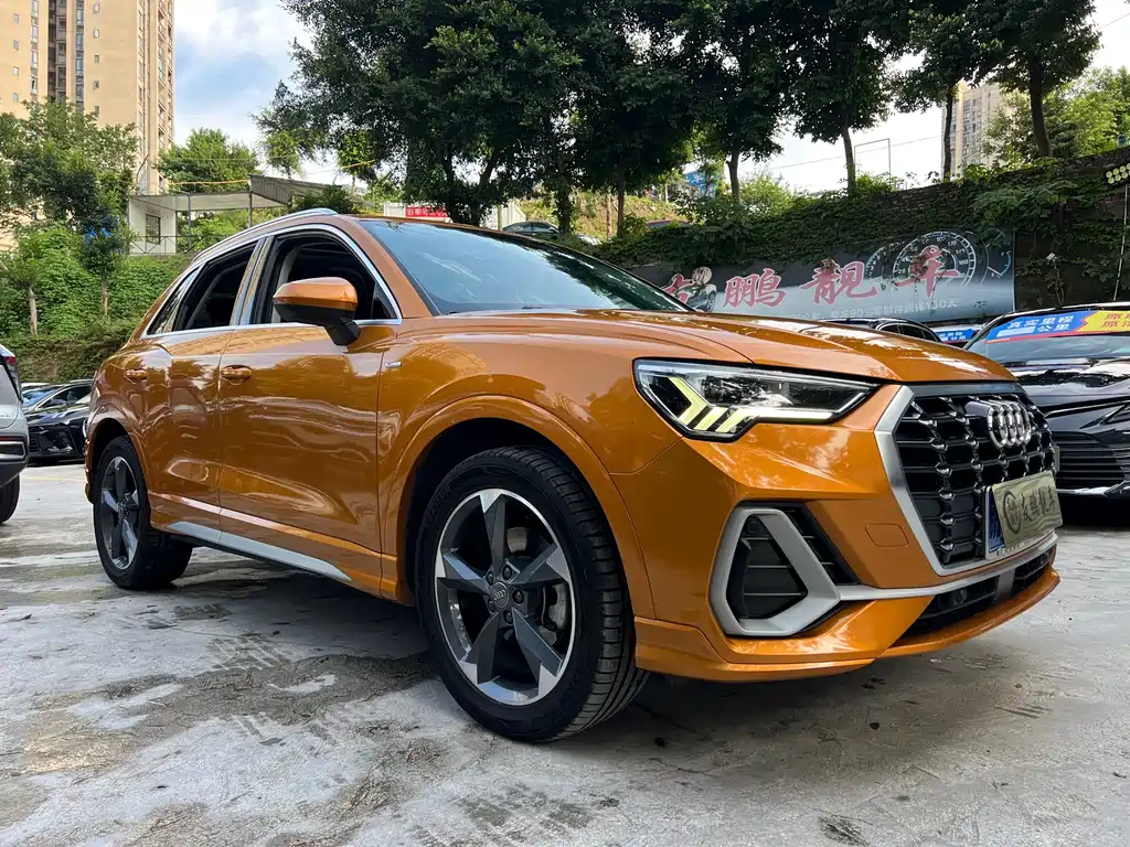 Audi Q3 — фото 3