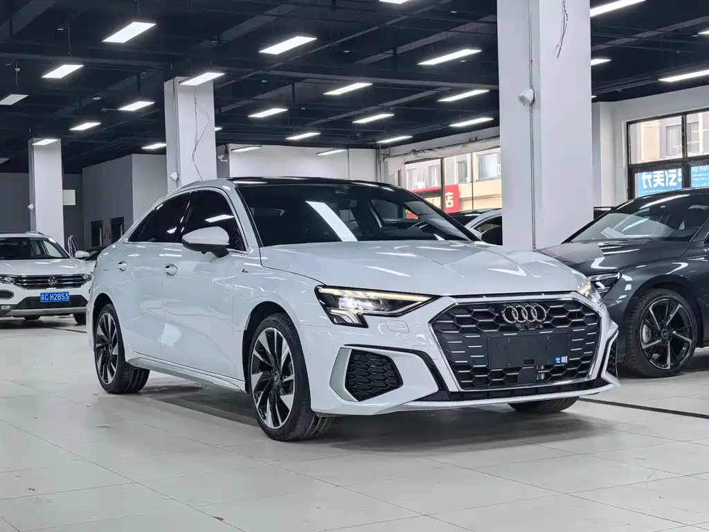 Audi A3 — фото 3