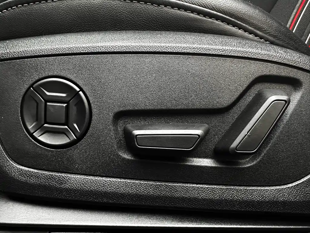 Audi A3 — фото 18