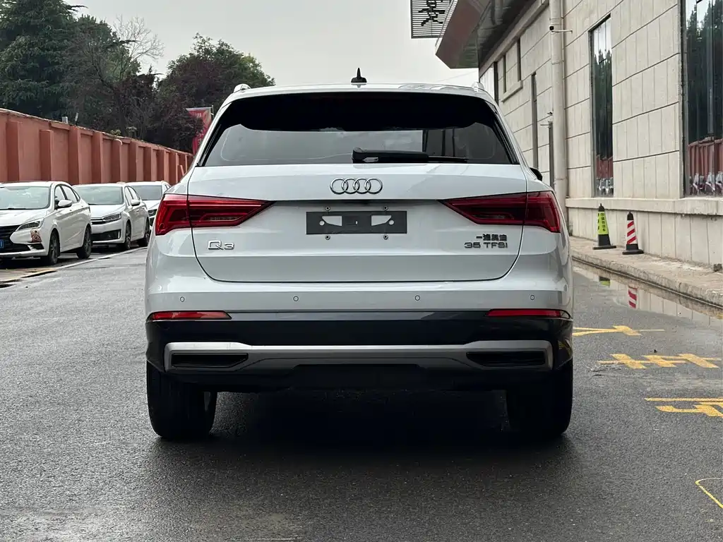 Audi Q3 — фото 5