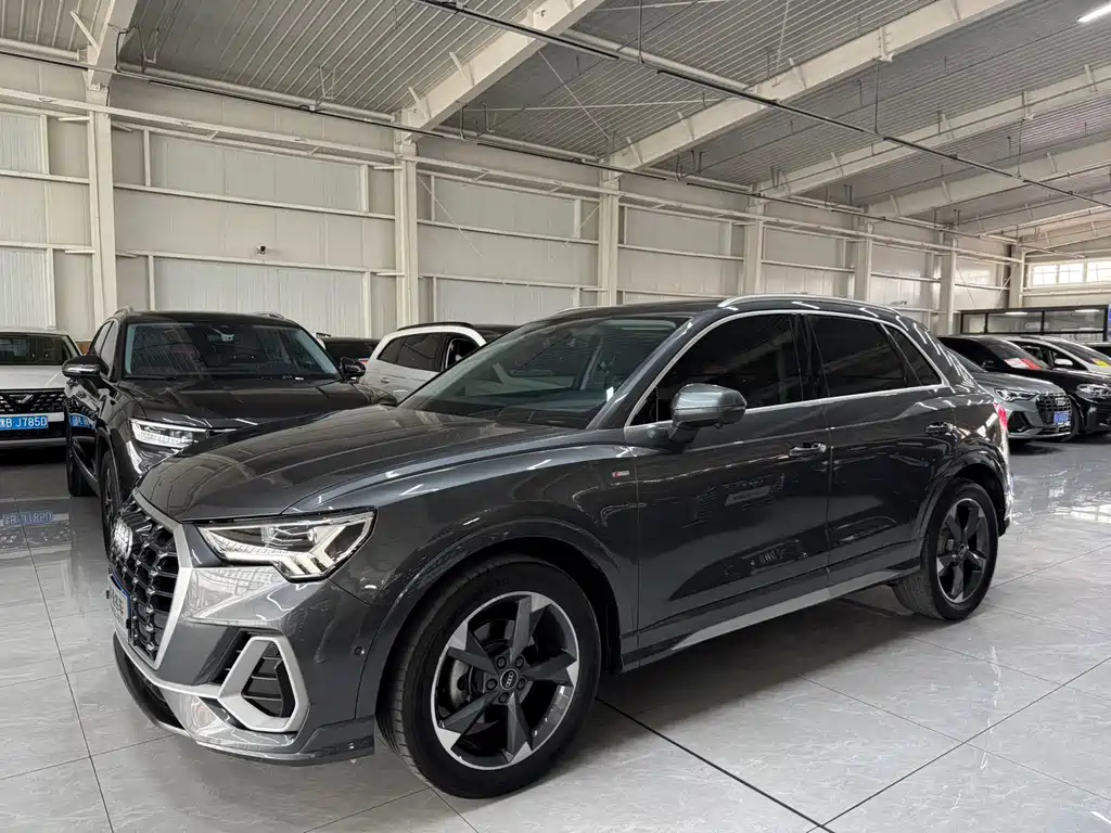 Audi Q3 — фото 2