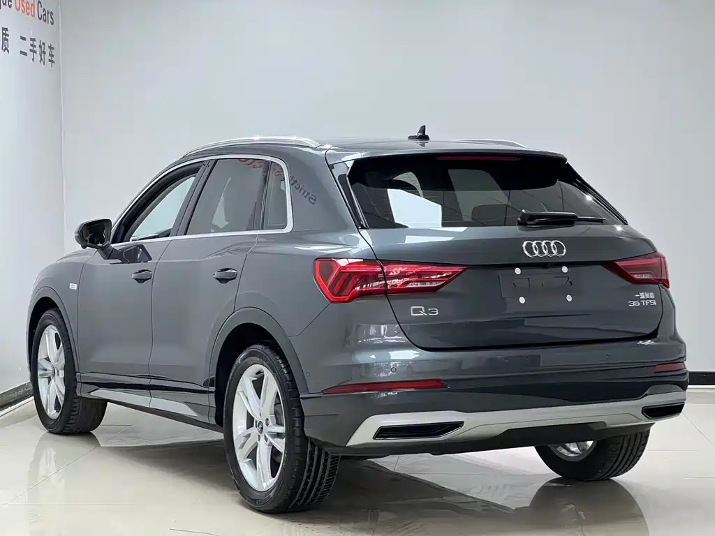Audi Q3 — фото 4