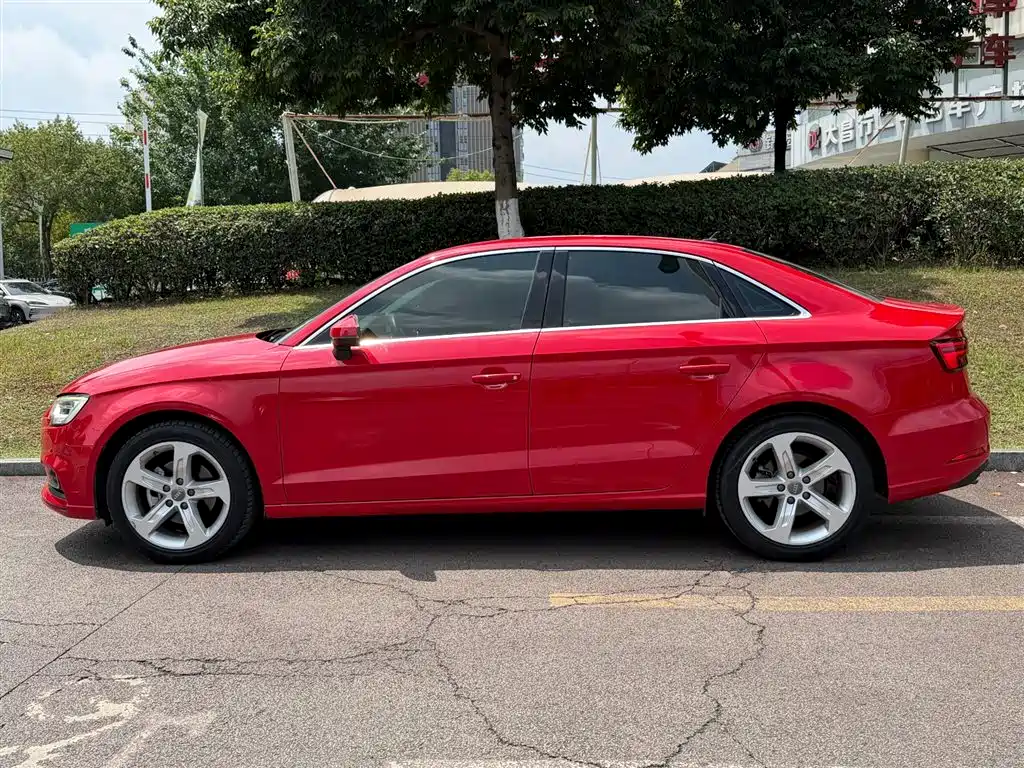 Audi A3 — фото 3