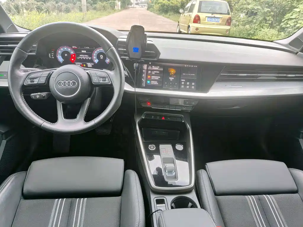 Audi A3 — фото 6