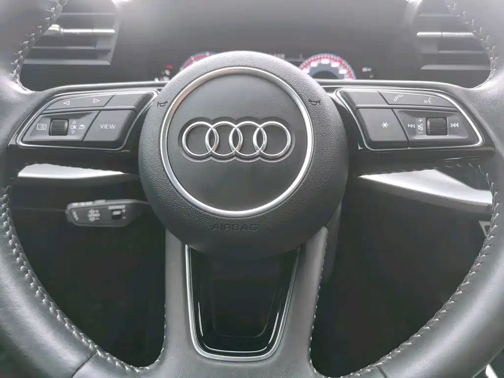 Audi A3 — фото 8