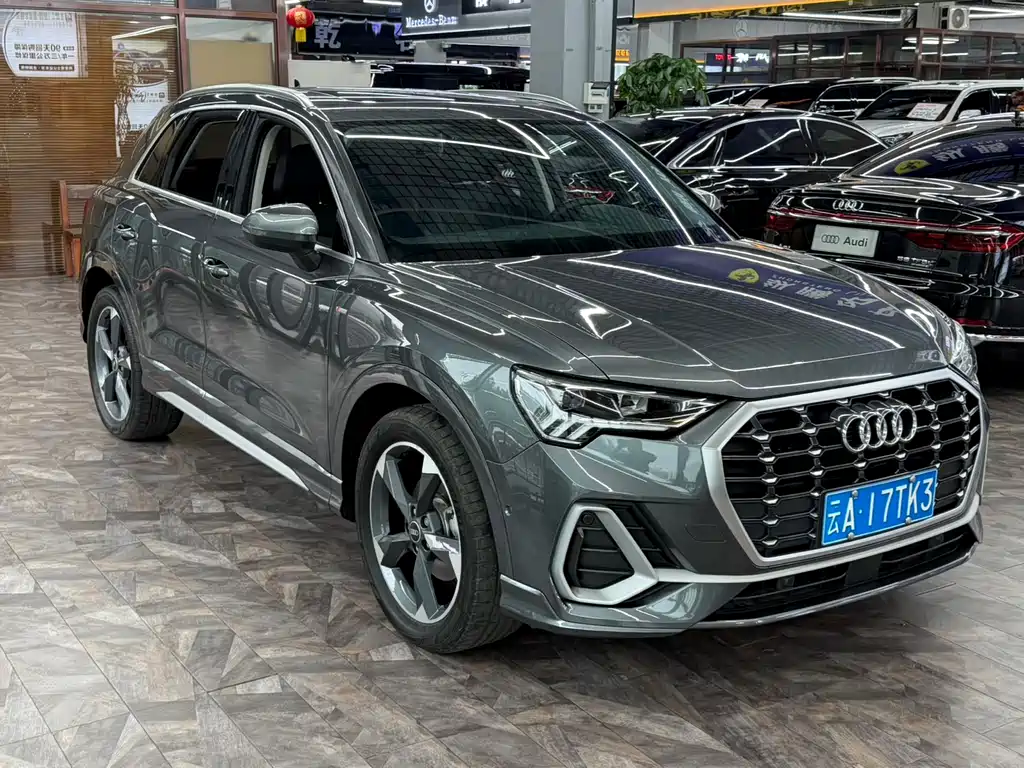 Audi Q3 — фото 3