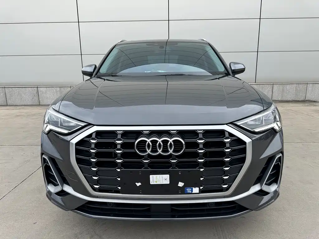 Audi Q3 — фото 2