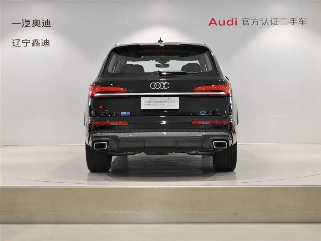 Audi Q7 — фото 5