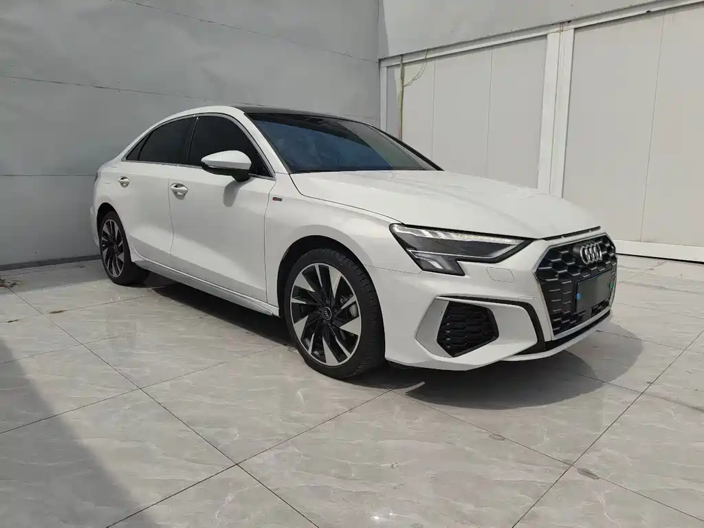 Audi A3 — фото 3