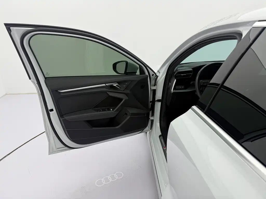 Audi A3 — фото 21