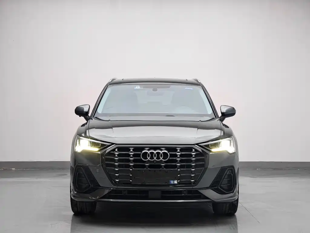 Audi Q3 — фото 2