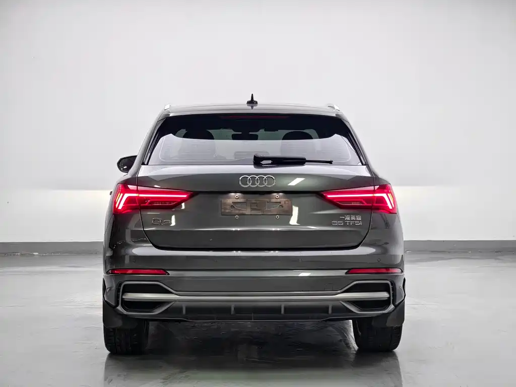 Audi Q3 — фото 6