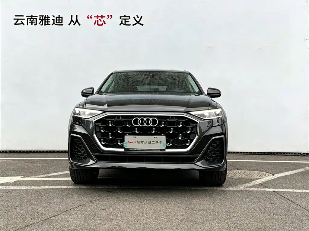 Audi Q8 — фото 3