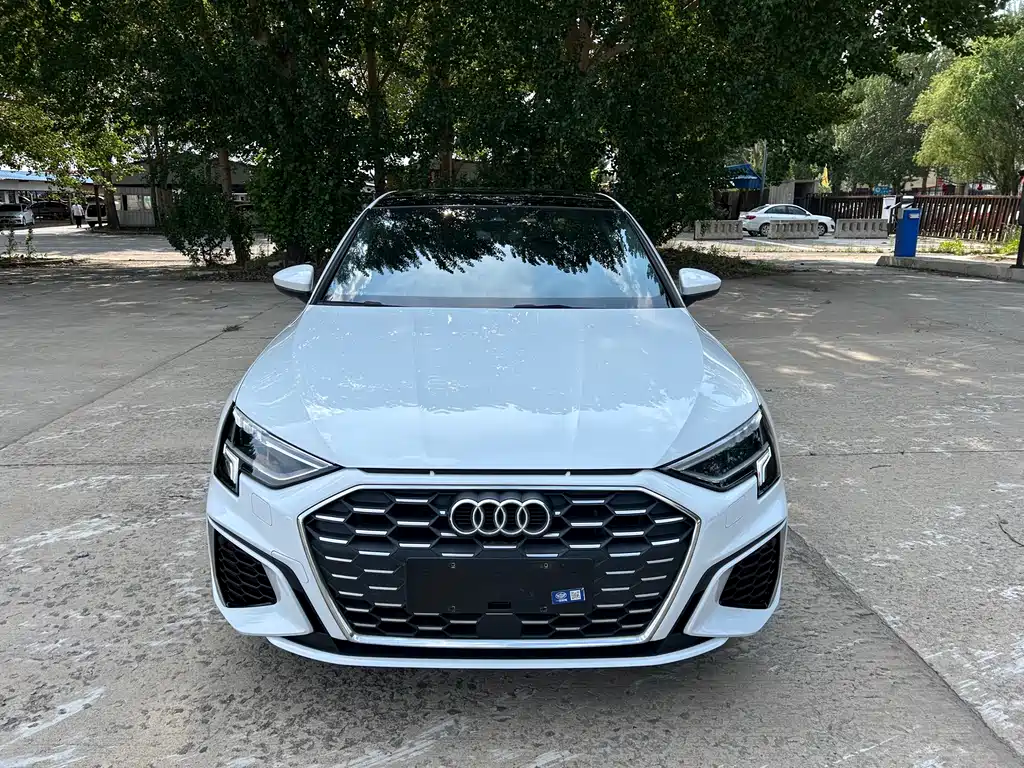 Audi A3 — фото 2