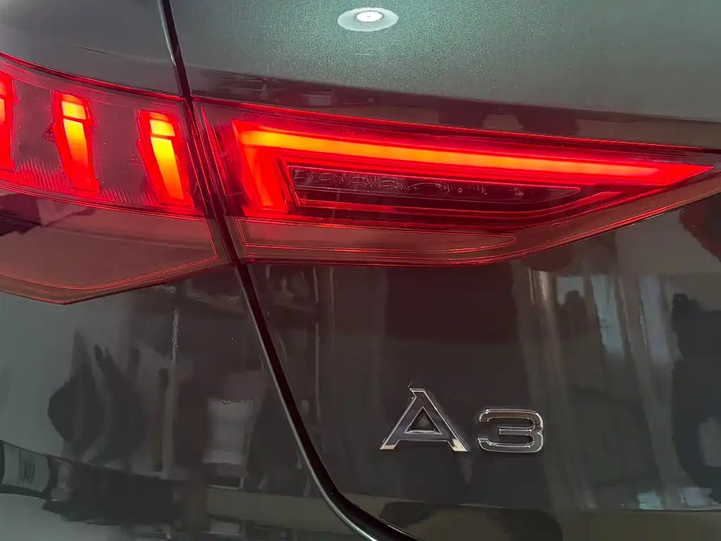 Audi A3 — фото 23