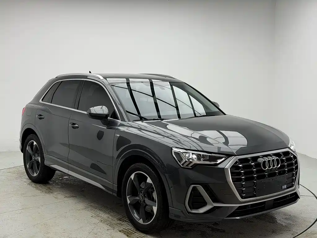Audi Q3 — фото 5