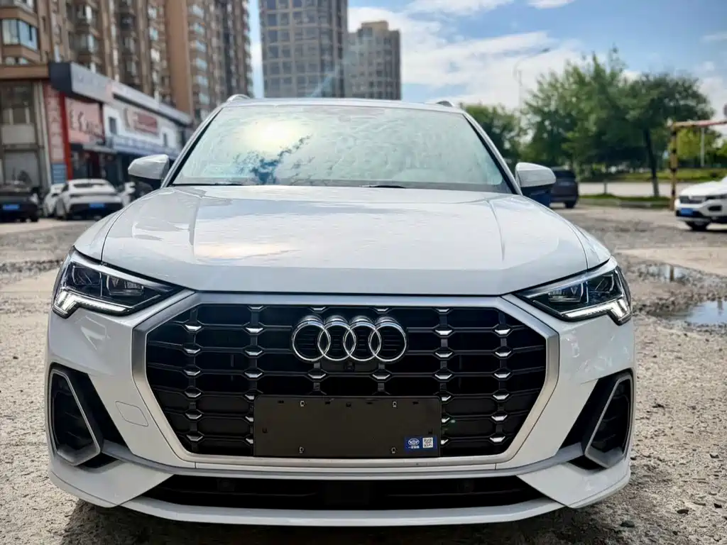 Audi Q3 — фото 2