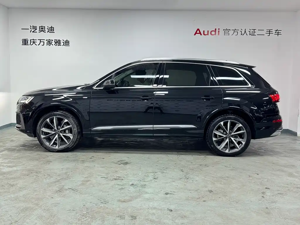 Audi Q7 — фото 4