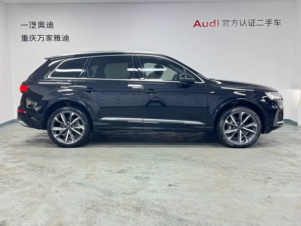 Audi Q7 — фото 5