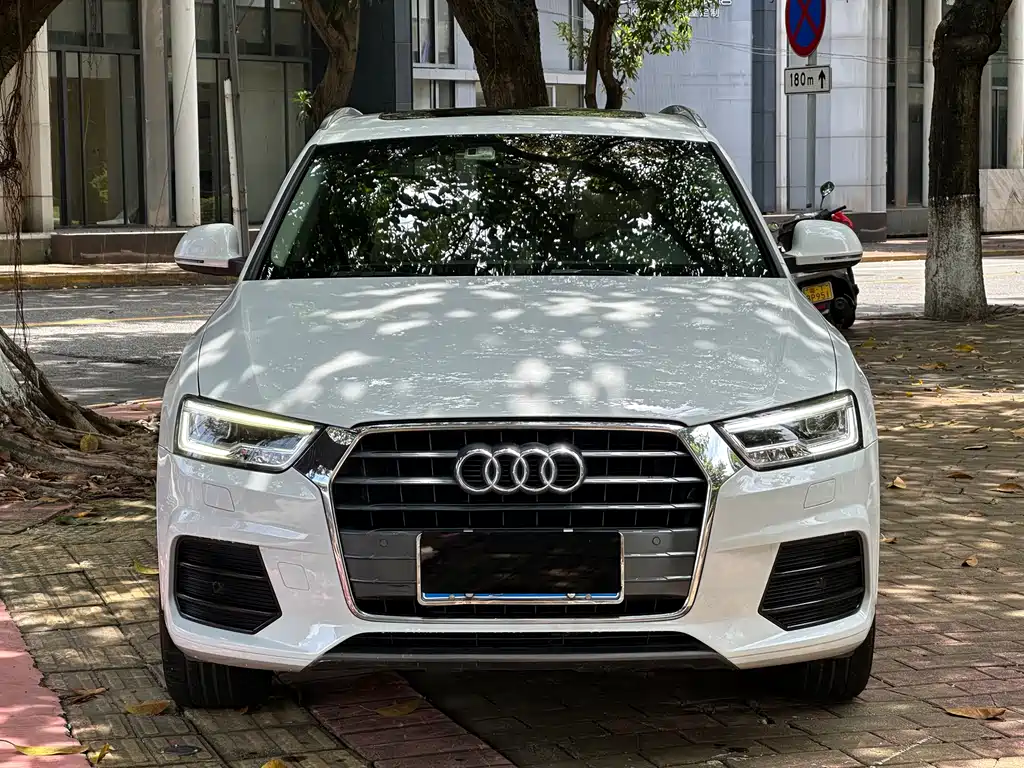 Audi Q3 — фото 2