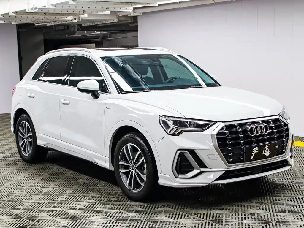 Audi Q3 — фото 3