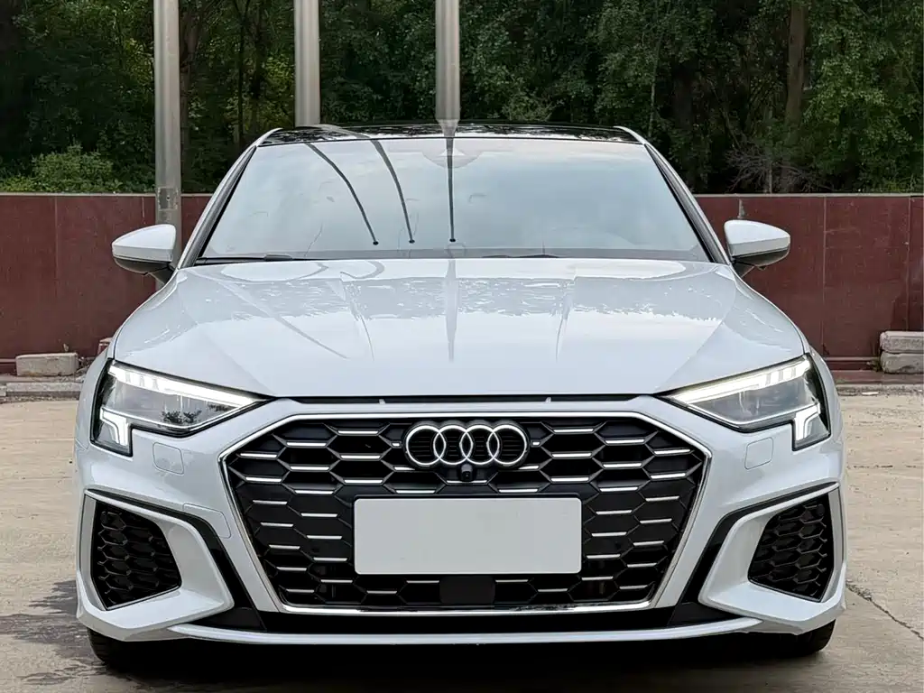 Audi A3 — фото 2