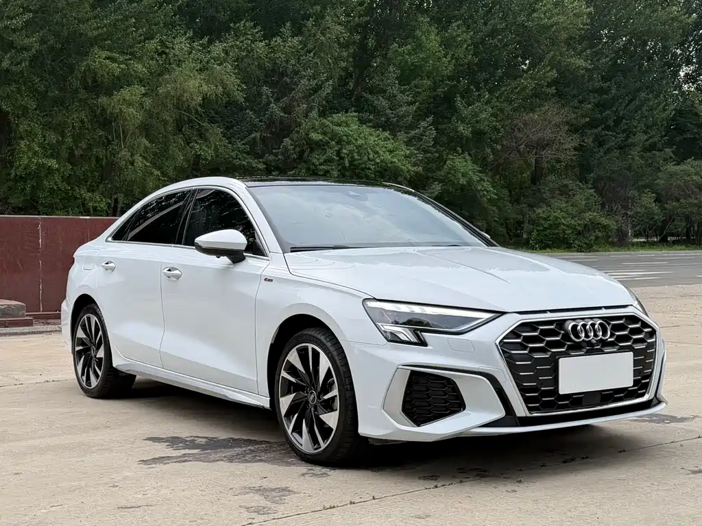 Audi A3 — фото 3
