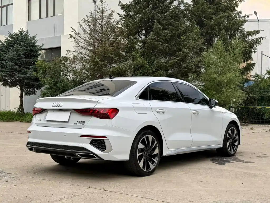 Audi A3 — фото 5