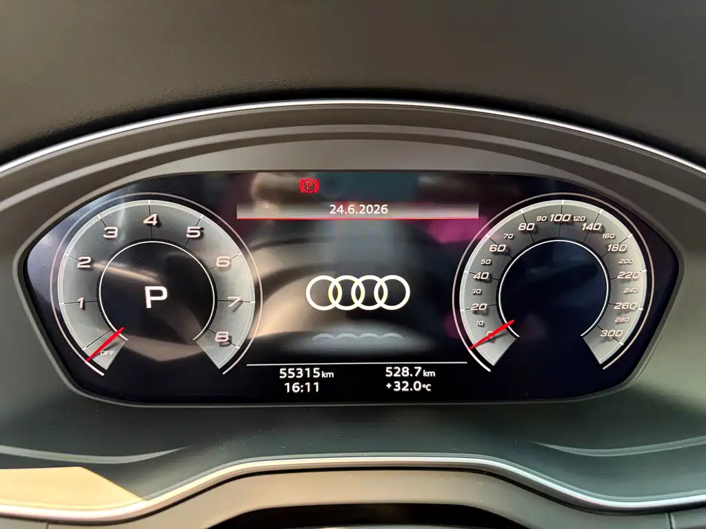 Audi Q5L Sportback — фото 20