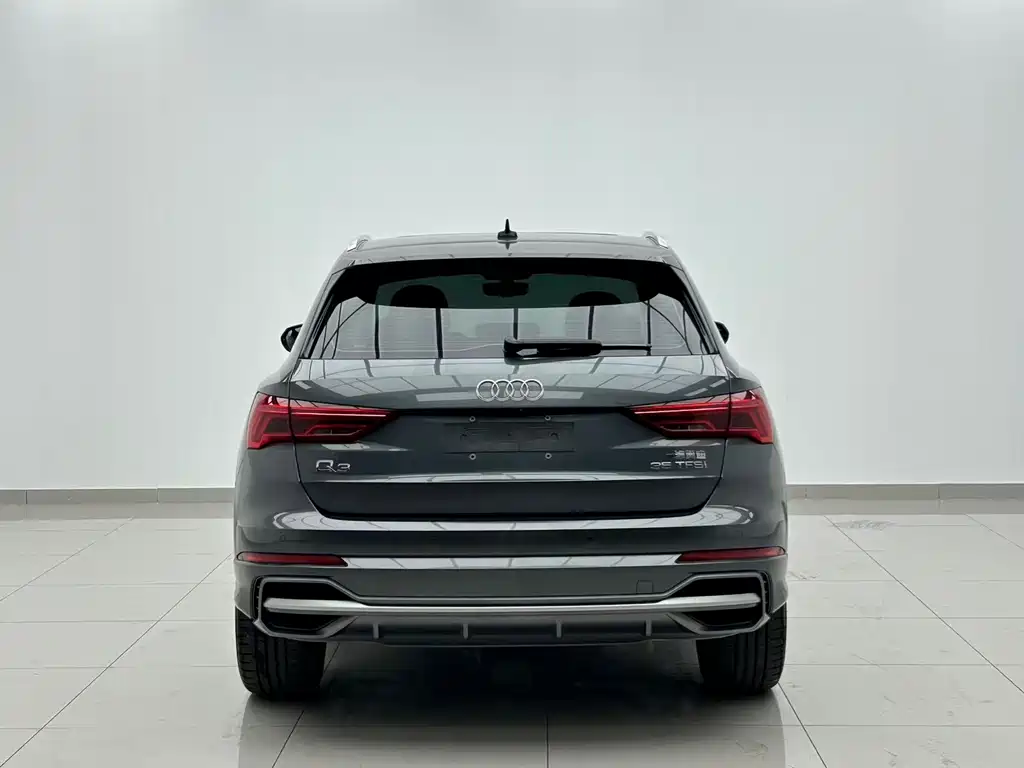 Audi Q3 — фото 3