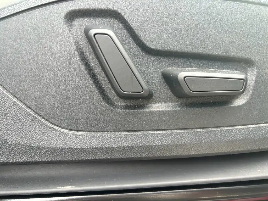 Audi Q3 Sportback — фото 10