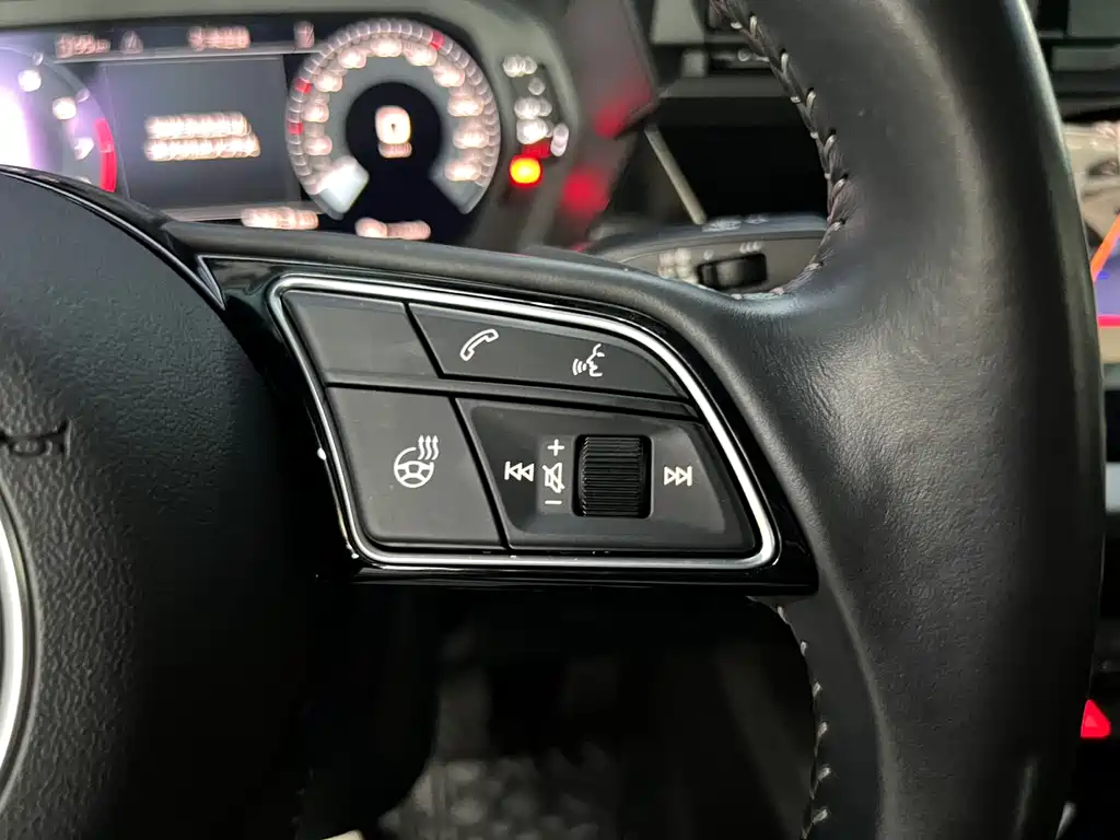 Audi A3 — фото 17
