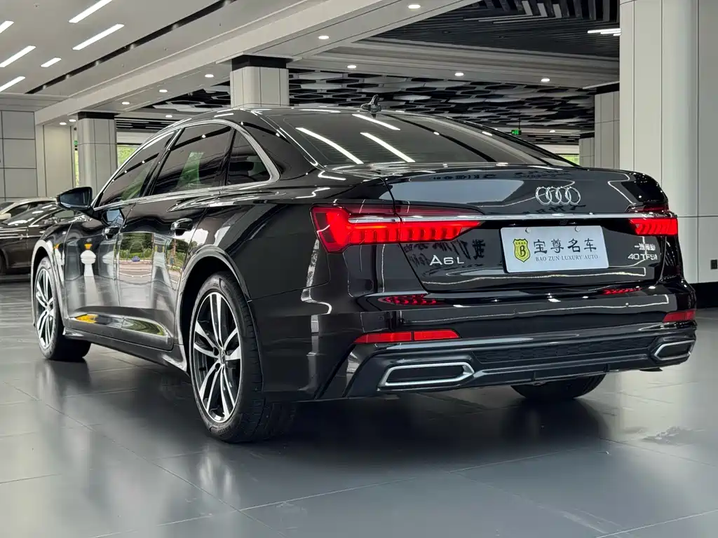 Audi A6L — фото 6