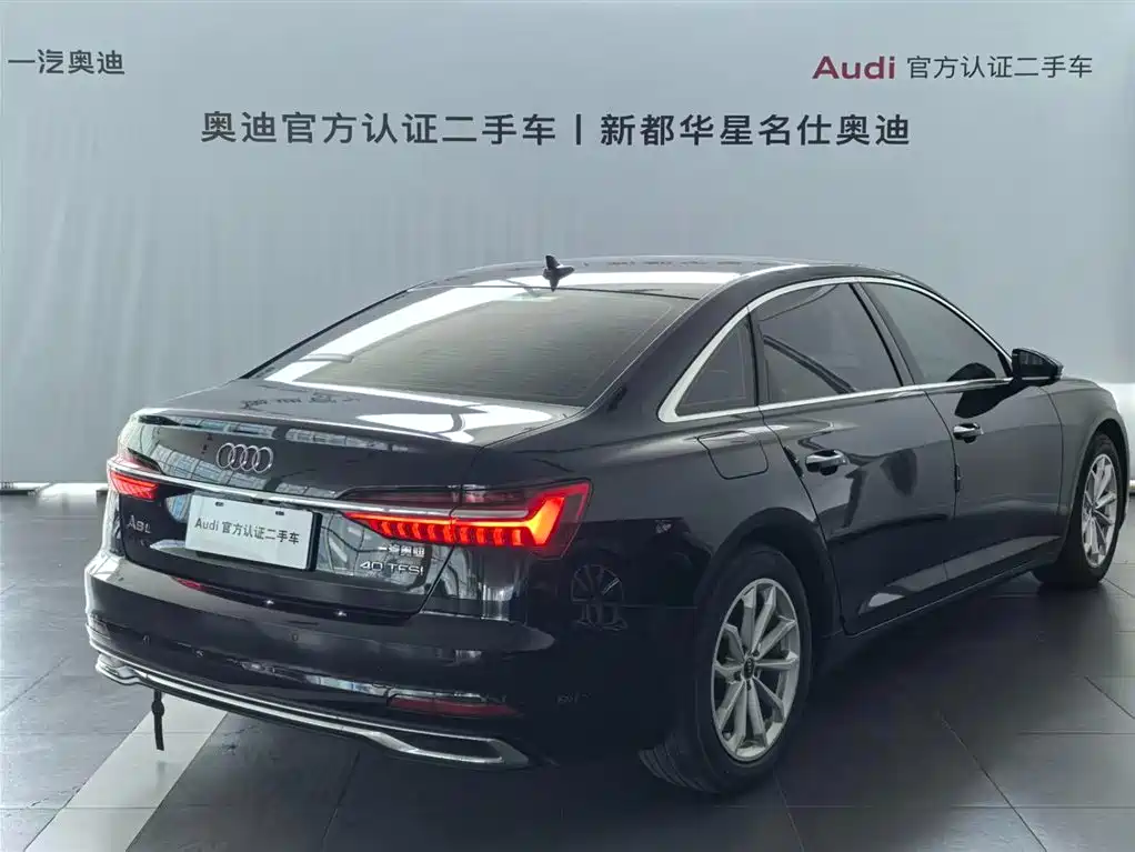 Audi A6L — фото 2