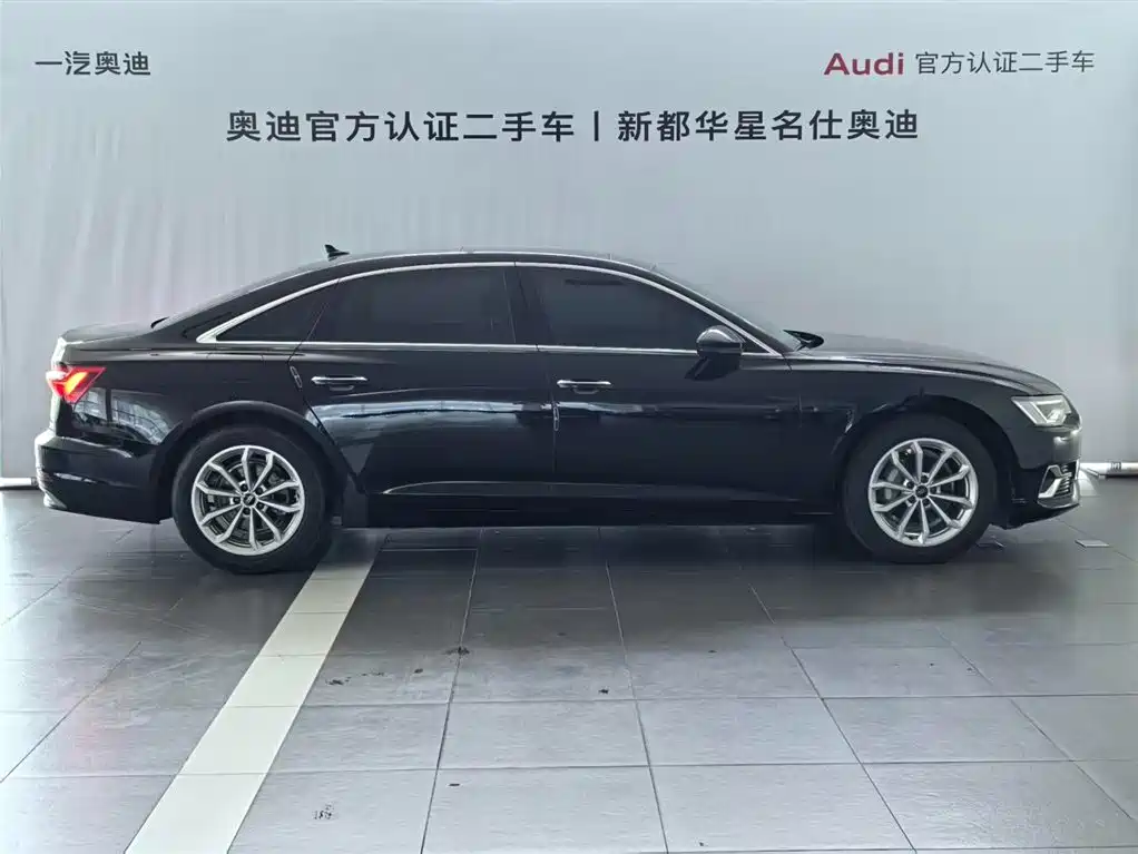 Audi A6L — фото 3