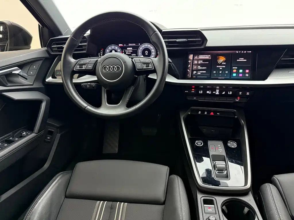 Audi A3 — фото 9