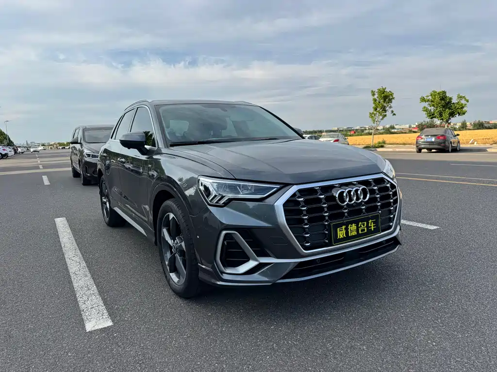Audi Q3 — фото 2