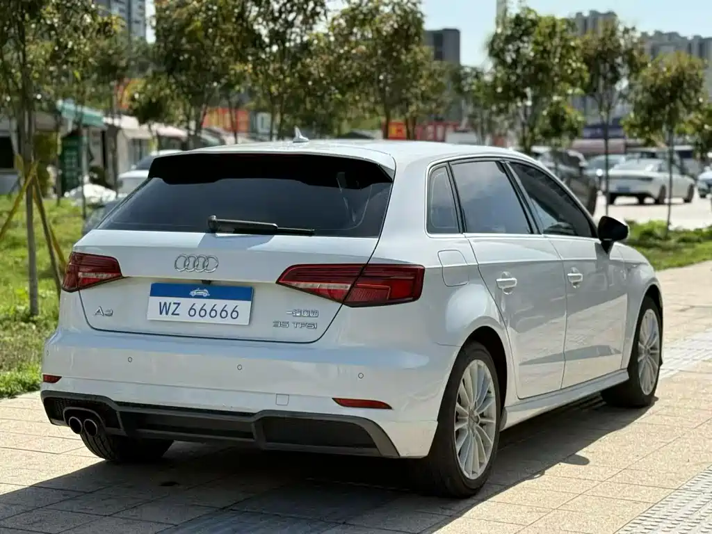 Audi A3 — фото 7