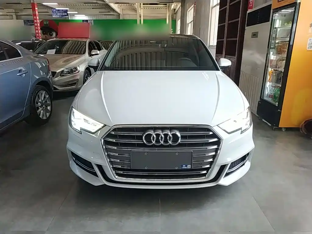 Audi A3 — фото 3
