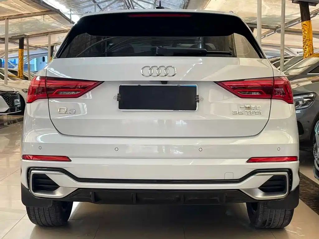 Audi Q3 — фото 5