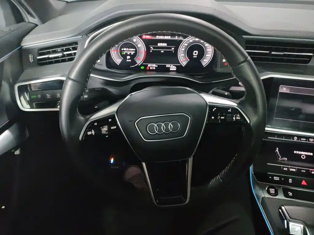 Audi A6L — фото 7
